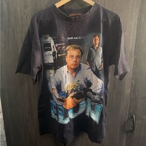 Marino Morwood “Elon Musk tee”